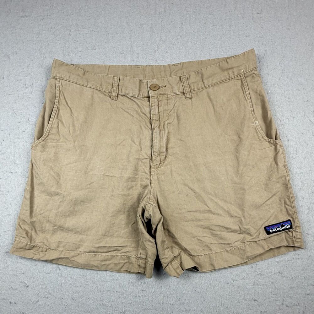 Patagonia Men's Khaki Shorts Size 36 Hiking Trail Summer Outdoor Button